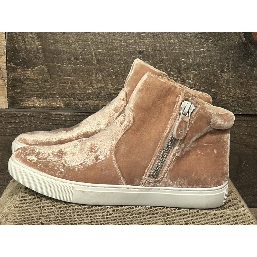 Kenneth Cole 6.5 W Gentle Souls Leather Lined Zip Sneakers‎ Blush Pink Velvet